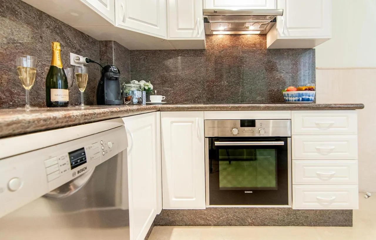 Luxury 3 Bedroom Apartment With Sea View Solarium Costa Adeje